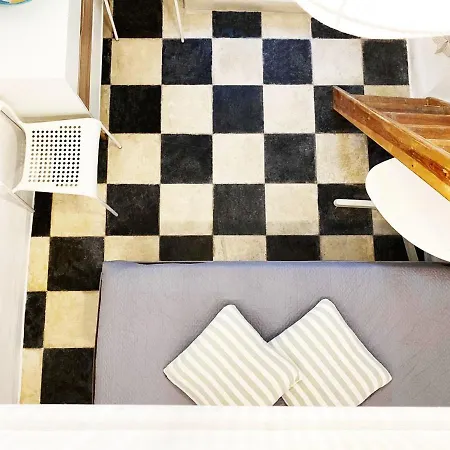 아파트 Bougainvillea Friends & Family - Old Town *